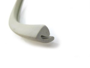 Gummi Seitenhaube Seitenhaubengummi 3 Meter PIAGGIO Vespa 125, 150, VM, VN, VBA, VBB