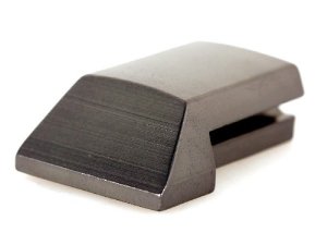 Trittleistenendstck SIP fr Vespa PX80-200/PE/Lusso/`98/MY, Aluminium, titan-grau eloxiert, CNC gefrst, von unten genietet, 12 Stck werden bentigt