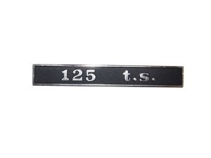 Schriftzug 125 t.s., Heck fr Vespa 125 T. S. schwarz/chrom, Befestigung: 2 Pins, Lochabstand: 110mm, 132x17 mm