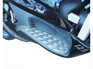 Riffelblechsatz SIP Durchstieg, fr GILERA 50 Runner/CAT/DD/DT /125 FX/VX -05/180-200 FXR /VXR -05, inkl. Schrauben